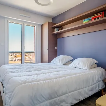 L'agora - 4-6 People - Oceanfront View & Balcony * Les Sables-dʼOlonne