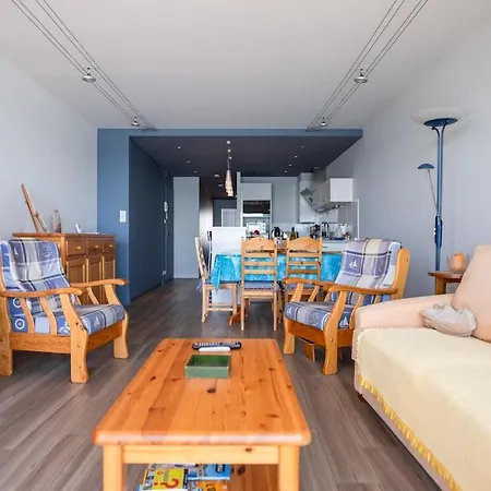 شقة L'agora - 4-6 People - Oceanfront View & Balcony