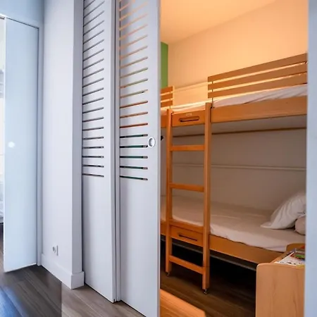 L'agora - 4-6 People - Oceanfront View & Balcony Apartamento